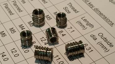 New Titanium self-tapping insert